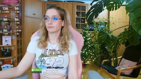 Nicole online show from 12/19/24, 12:56