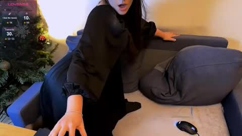 Snapshot of magisuw chatting on 11/22/25, 02:54 Jade online show from 11/22/25, 02:54