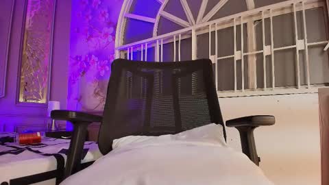 Magnus Alejo online show from 12/16/25, 01:10