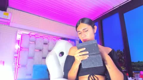 Snapshot of mahiara_hot chatting on 05/15/26, 05:31 mahiara hot online show from 05/15/26, 05:31
