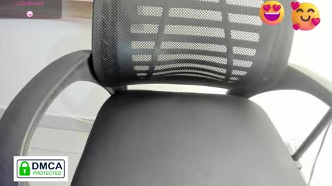 Snapshot of maia__bianchi chatting on 11/13/25, 12:04 maia__bianchi online show from 11/13/25, 12:04