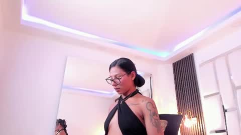 Maia Clark online show from 07/27/26, 07:21