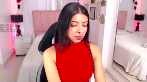 Snapshot of maia_reficco chatting on 07/14/26, 04:34 Maia Reficco online show from 07/14/26, 04:34