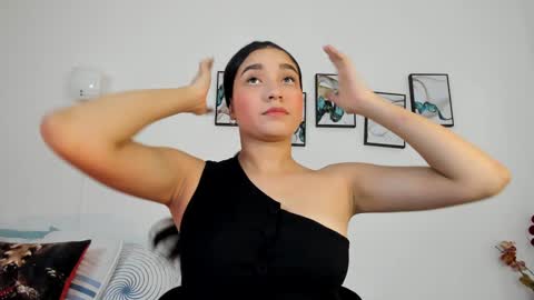 Maia online show from 12/05/24, 12:44
