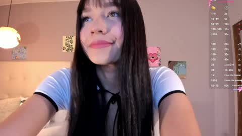Maia online show from 05/14/26, 12:23
