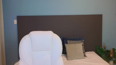 Maiaa Ruiz  online show from 01/27/25, 01:30