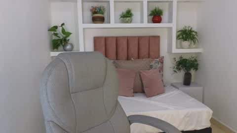 Maiaa Ruiz  online show from 06/11/26, 01:42