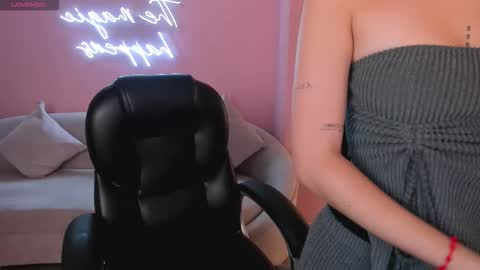  Maia  online show from 11/02/25, 11:45