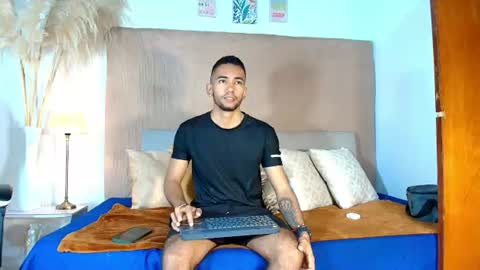 maicolparker0 online show from 07/27/26, 12:12