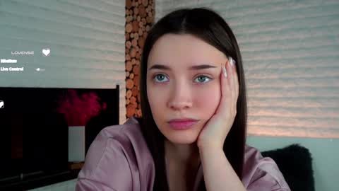 Lucy online show from 01/14/25, 04:25