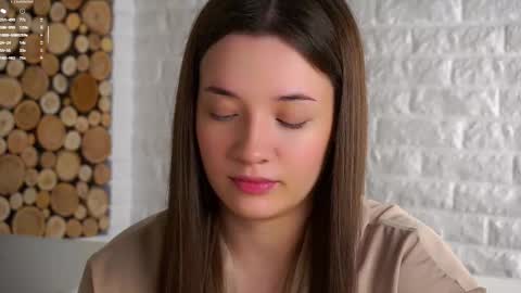 Snapshot of maidabuoy chatting on 11/01/25, 02:13 Lucy online show from 11/01/25, 02:13