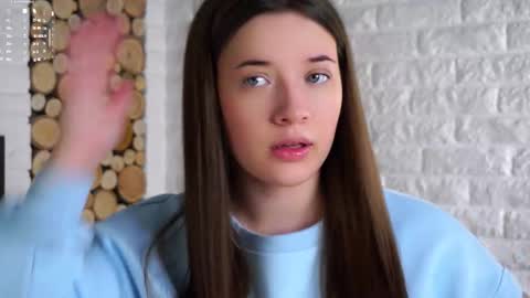 Lucy online show from 11/21/25, 02:10