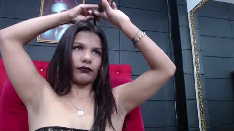 maidy19 online show from 02/18/25, 05:53