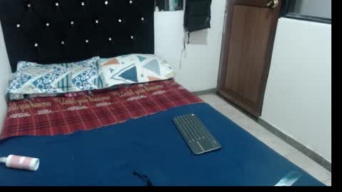 maidy_19 online show from 10/09/25, 09:13