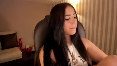 Snapshot of maiiitee_ chatting on 10/07/25, 06:16 Mait online show from 10/07/25, 06:16