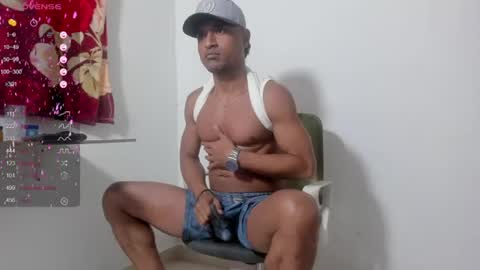 . Maik Alen . online show from 06/17/26, 11:34
