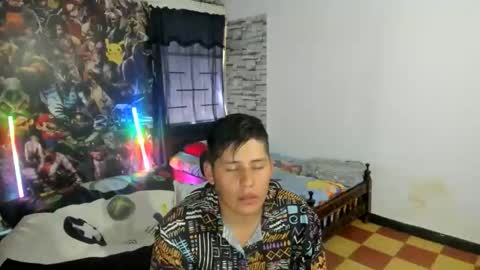 Snapshot of maiker_lozano_ chatting on 10/24/25, 06:59 maiker lozano online show from 10/24/25, 06:59