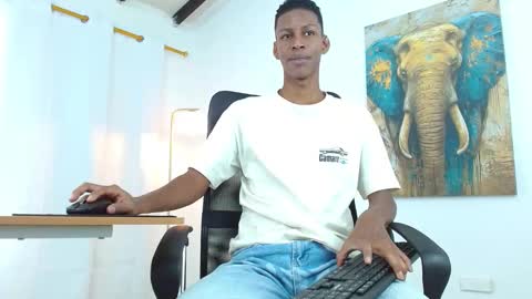 I am Maik online show from 09/15/25, 03:01