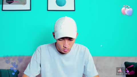 Snapshot of maikol_ortizz chatting on 11/11/25, 01:00 Maikol online show from 11/11/25, 01:00