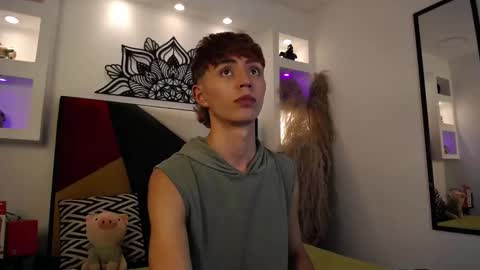 Snapshot of maiky_cooper chatting on 11/21/25, 03:38 Maiky Cooper online show from 11/21/25, 03:38