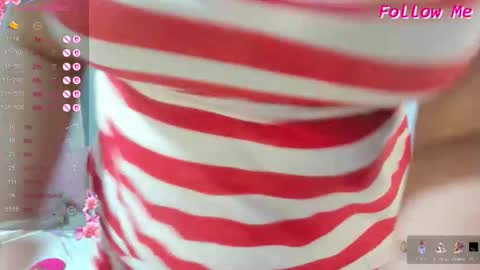 Snapshot of mailyn_baker chatting on 10/22/25, 10:20 Maylin online show from 10/22/25, 10:20