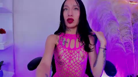 Snapshot of mailynjones_ chatting on 06/10/26, 12:26 Mailyn online show from 06/10/26, 12:26