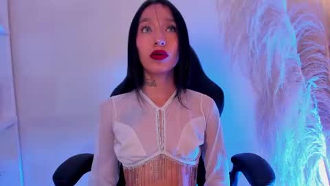 Snapshot of mailynjones_ chatting on 06/11/26, 12:03 Mailyn online show from 06/11/26, 12:03