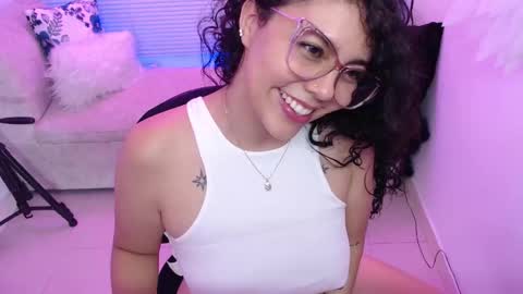 Snapshot of mailywindsor chatting on 10/01/25, 08:37 Maily online show from 10/01/25, 08:37