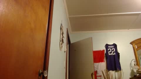 mainecollegeboy online show from 12/04/24, 12:52