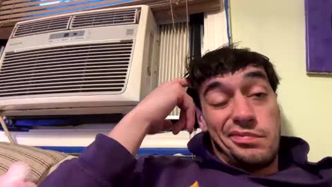 mainecollegeboy online show from 10/01/25, 10:43