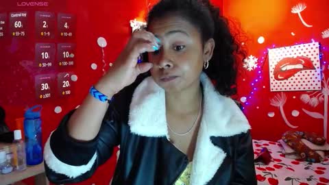 Maite online show from 10/24/25, 11:28