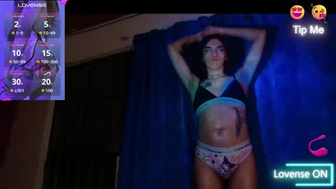 Maite Swings  online show from 09/09/25, 10:53