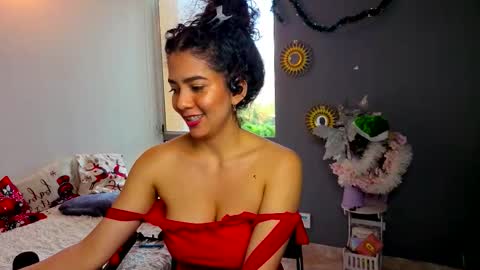   Lauu online show from 12/13/25, 09:53