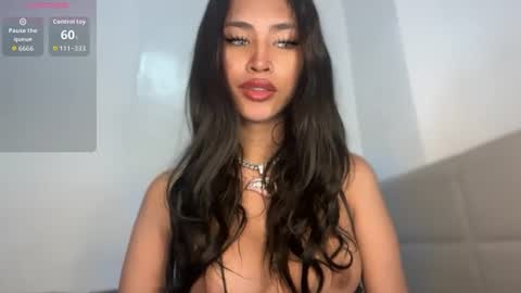 Snapshot of majestic_princesslei chatting on 07/24/26, 03:21 Lei online show from 07/24/26, 03:21