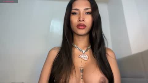 Snapshot of majestic_princesslei chatting on 07/30/26, 03:27 Lei online show from 07/30/26, 03:27
