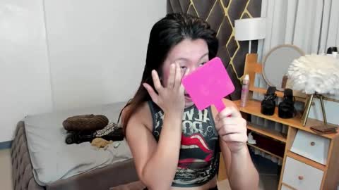 Samantha online show from 12/23/24, 10:32