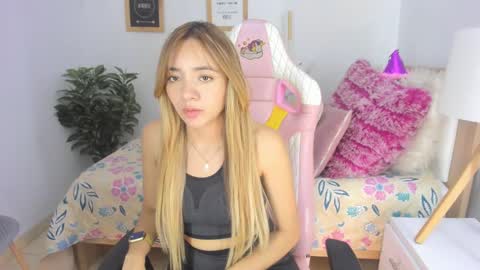 Majo online show from 02/18/25, 05:53