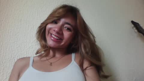 majo_gomezz online show from 09/16/25, 02:29