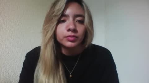 majo_gomezz online show from 12/02/25, 04:24