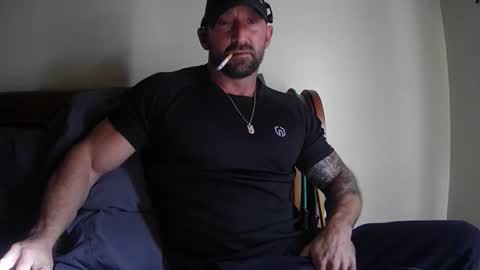 Snapshot of majordadbod101 chatting on 10/20/25, 02:28 Majordadbod online show from 10/20/25, 02:28