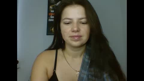 make_mesmile online show from 10/21/25, 06:14