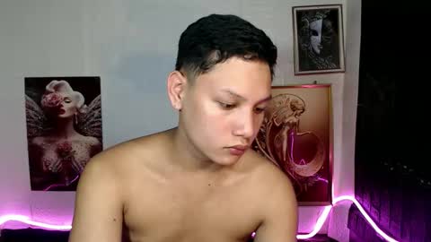 makehugecock online show from 09/22/25, 06:37