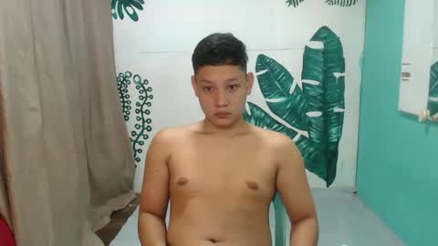 makehugecock online show from 10/12/25, 02:10