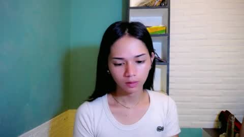 makememoan4uxoxo online show from 07/06/26, 12:18
