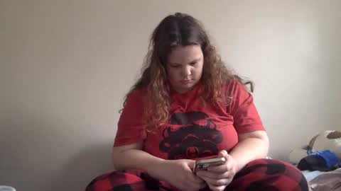 makemesquirt06 online show from 10/26/25, 08:15