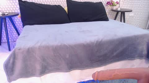 Snapshot of makena_gh chatting on 01/10/25, 03:07 makena online show from 01/10/25, 03:07
