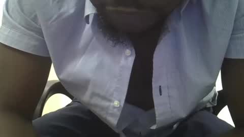 Snapshot of makeyoudrip001 chatting on 02/21/25, 10:04 Afrovite Dick online show from 02/21/25, 10:04