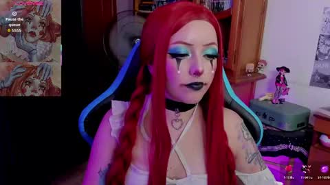 Snapshot of maki33_ chatting on 06/10/26, 11:57 petite clown online show from 06/10/26, 11:57