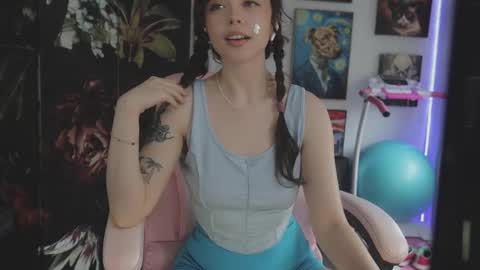 Snapshot of makiyahbelle2 chatting on 02/10/26, 05:55 MakiyahBelle online show from 02/10/26, 05:55