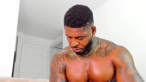 Makonnen online show from 11/25/25, 12:16